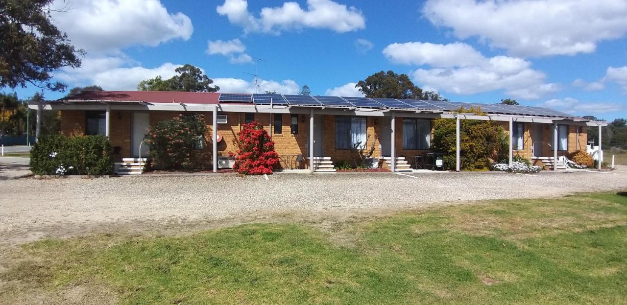 Taree Country Motel Extérieur photo